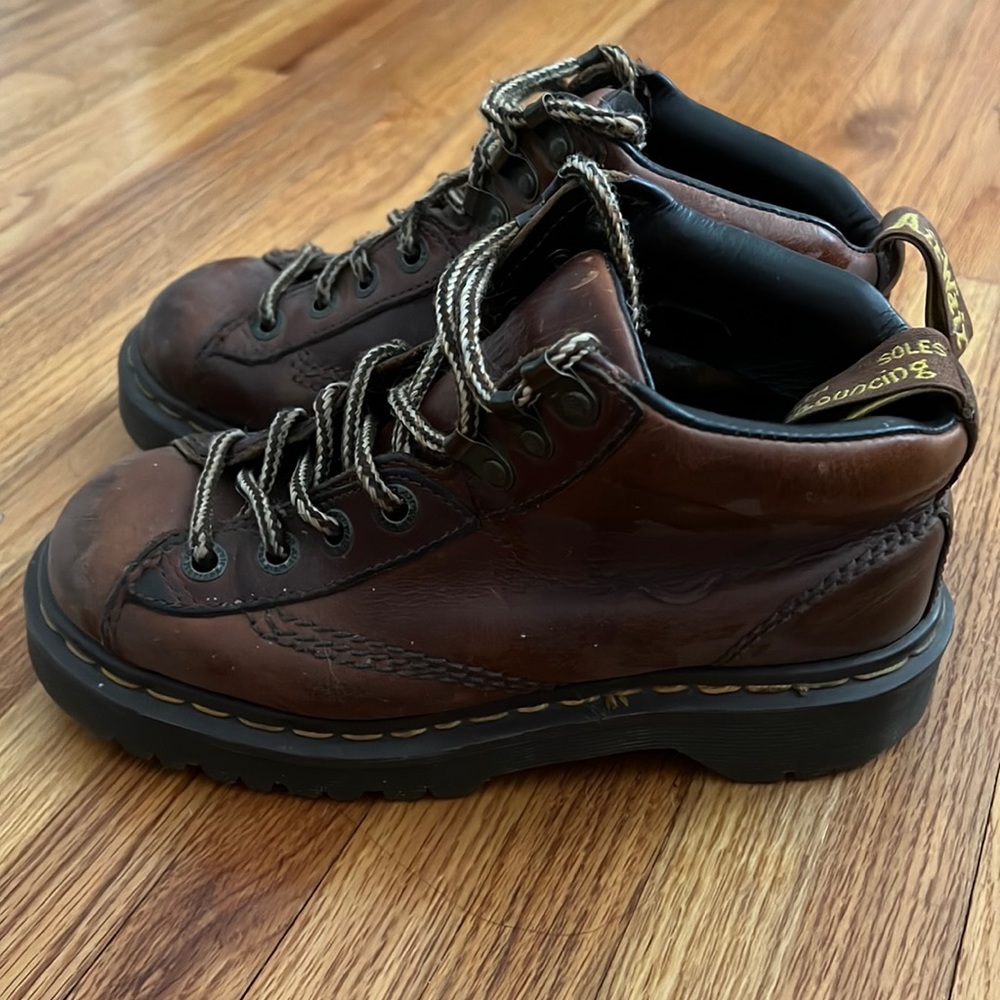 vintage early 2000s | dr. martens 8287 | brown boot as-is | size UK4